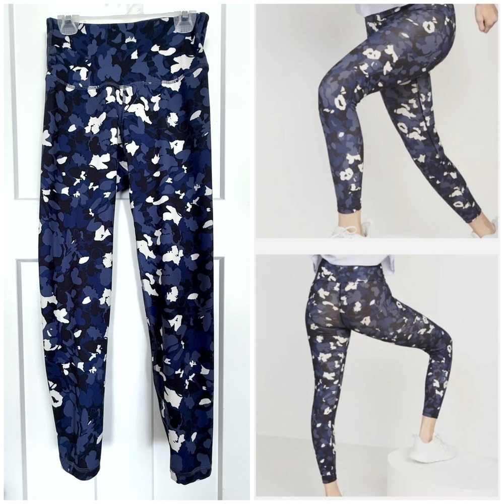 💙 Old Navy Active Go-Dry High-Rise Leggings – Blue Floral Print, Size S